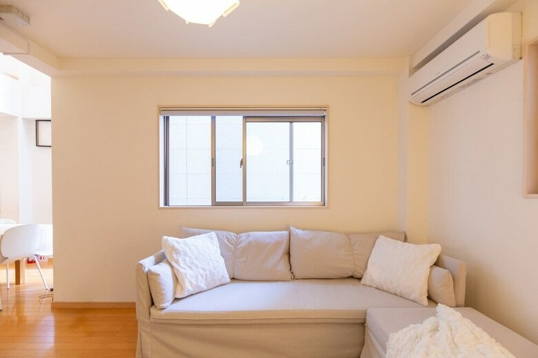 Station & White Osaka Station 4br Luxury House