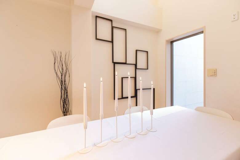 Station & White Osaka Station 4br Luxury House
