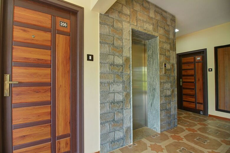 Hotel Oyo 22512 Krishna Kausthubha Service Apartment