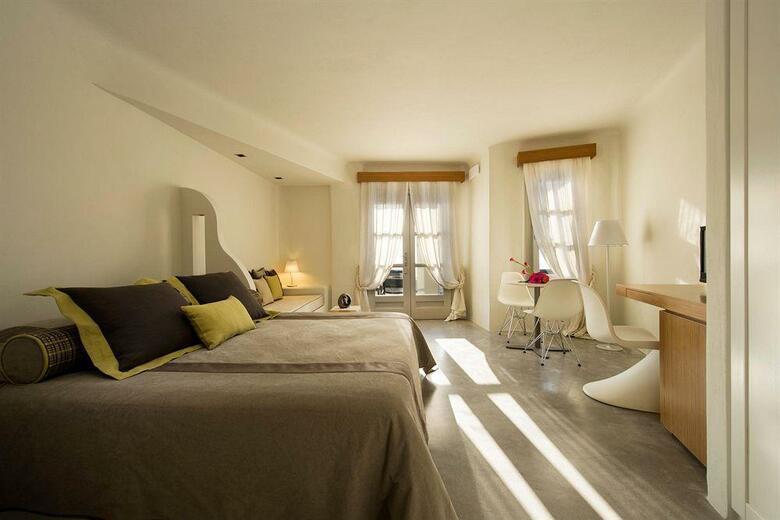 Hotel Avaton Resort And Spa