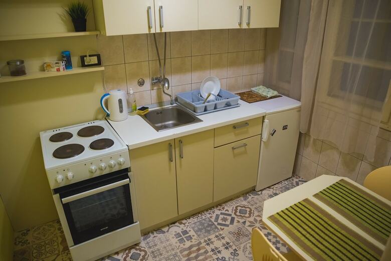 Hostal Reveller's Hostel