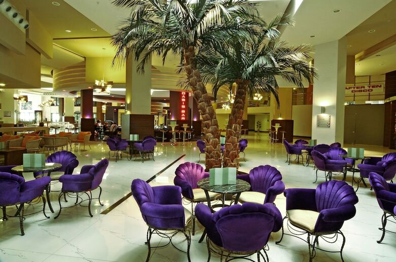 Limak Lara Deluxe Hotel & Resort