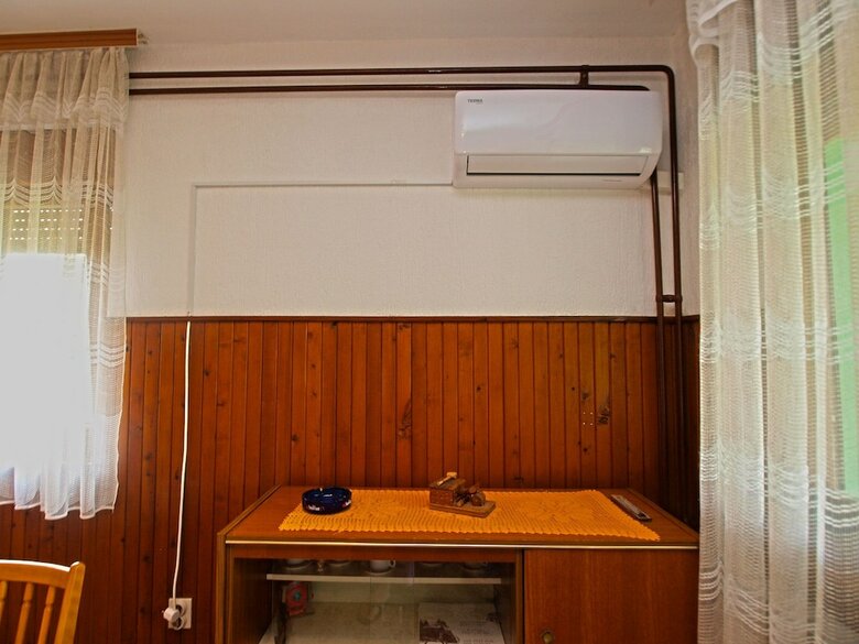 Apartment 390