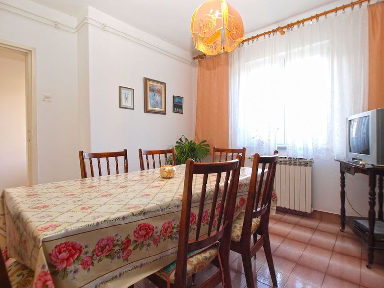 Apartment 1539