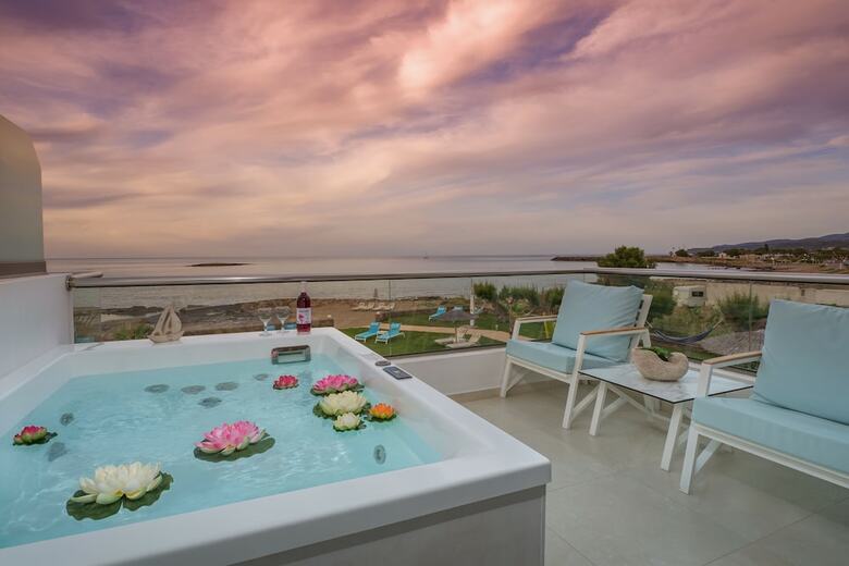 Pyrgos Beach Hotel Apartments