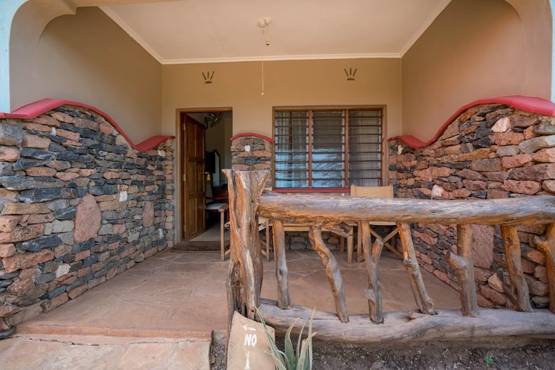 Posada Tsavo Lodge Voi
