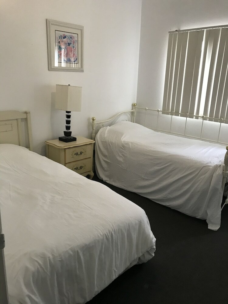 Echo Sails Motel