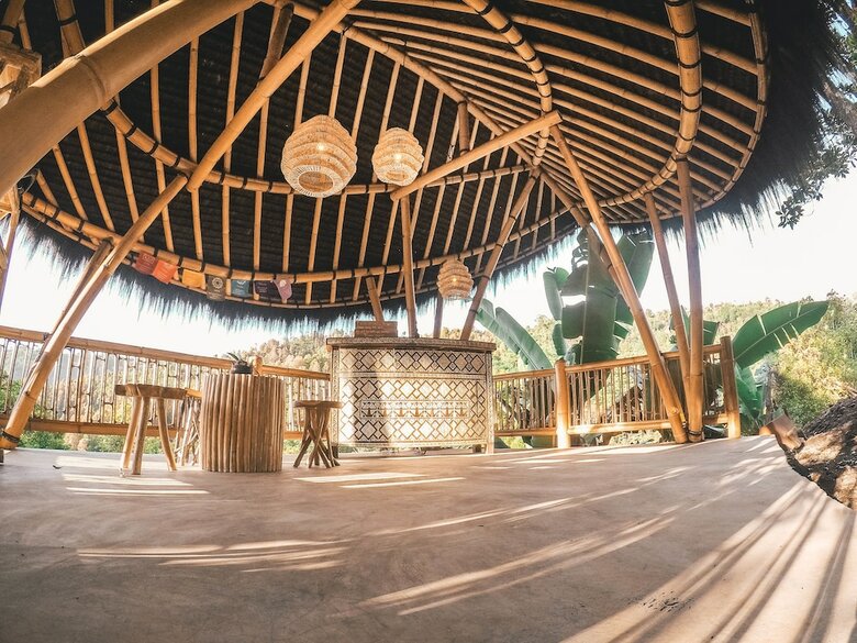 Hostal Ekommunity Farmstay & Yoga