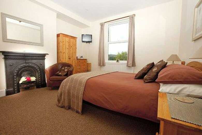 Bed & Breakfast The Mount Guest House