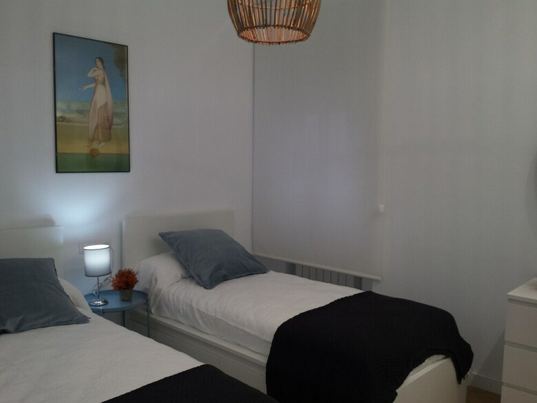 Deluxe Cruz Conde Apart. 2 Dorm. 2 Ba�os