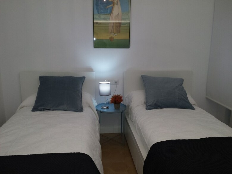 Deluxe Cruz Conde Apart. 2 Dorm. 2 Ba�os