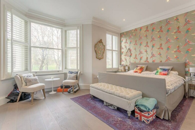 Incredible 5 Bedroom Home Overlooking Queen's Park