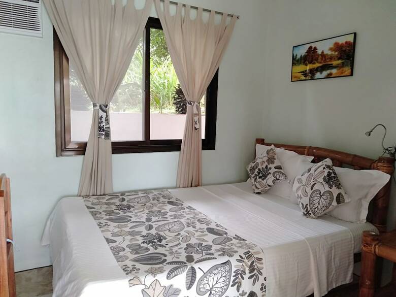 Aparthotel Summer Place Apartments Puerto Galera