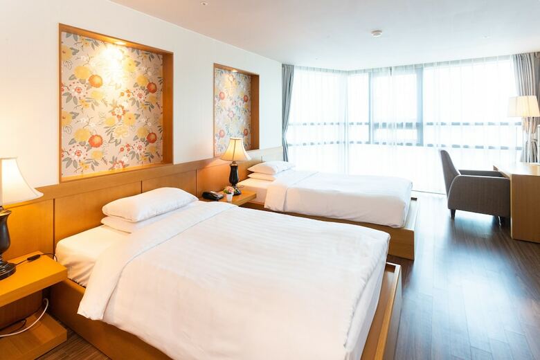 Sunset Business Hotel
