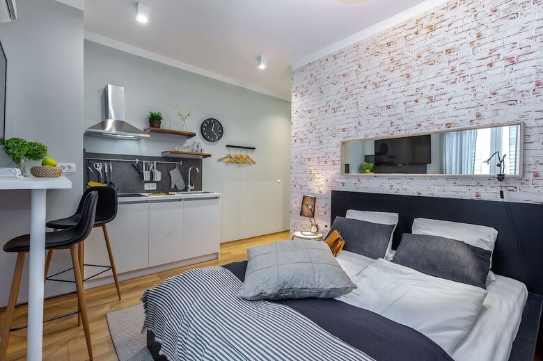 Apartamentos Deluxe Adria Square Studios