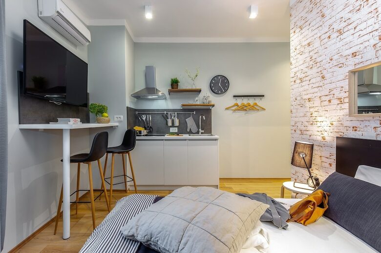 Apartamentos Deluxe Adria Square Studios