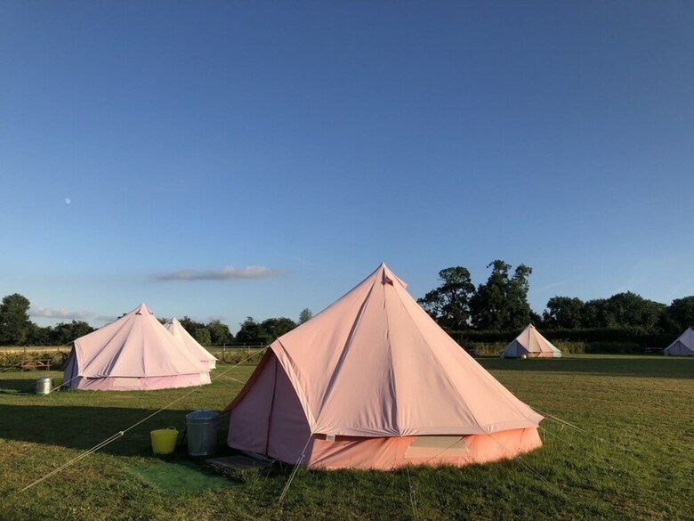 Fully-equipped Bell Tent 1-campsite