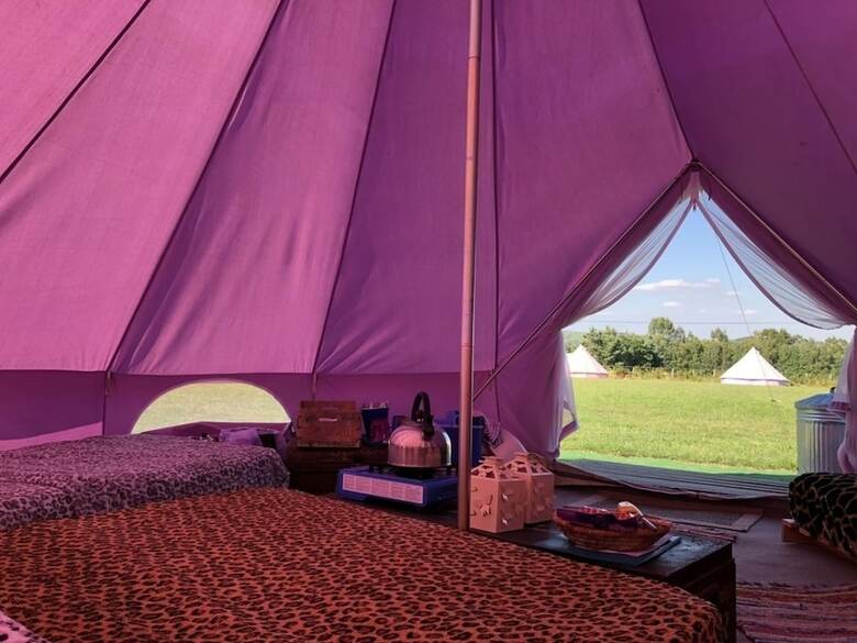 Fully-equipped Bell Tent 1-campsite