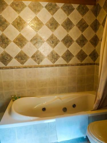 Hostal El Molino De La Roper�a