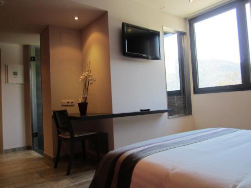 Hostal Restaurante Y Alojamiento Can Mach