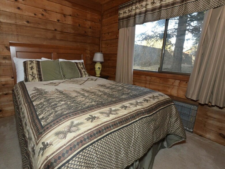 2br+: Powder Monkey 4