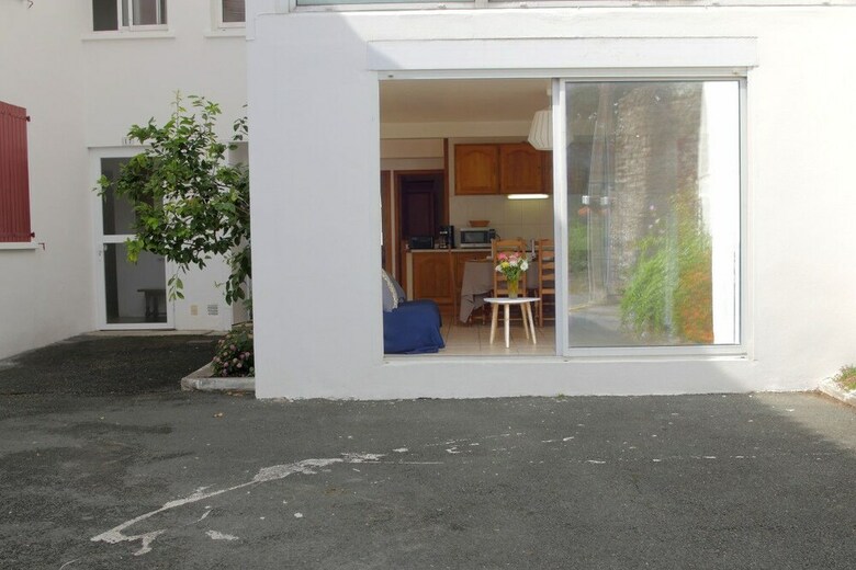 Apartamento Amazing Two Bedroom Flat, 10min From Miramar Beach