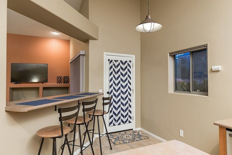 Ravenswood Retreat 3 Br By Casago