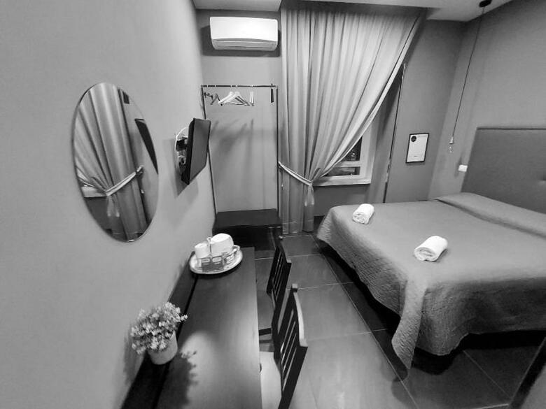Bed & Breakfast Pit Stop Napoli Centrale