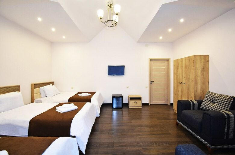 Patriott Hotel