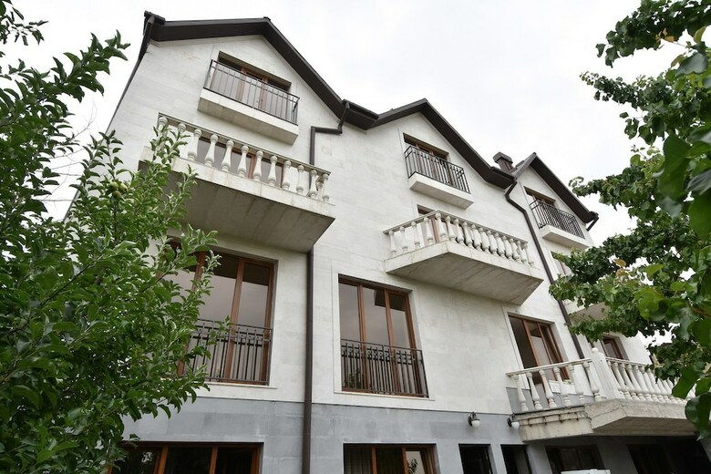 Patriott Hotel