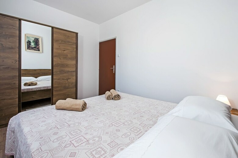 Apartment Ivo