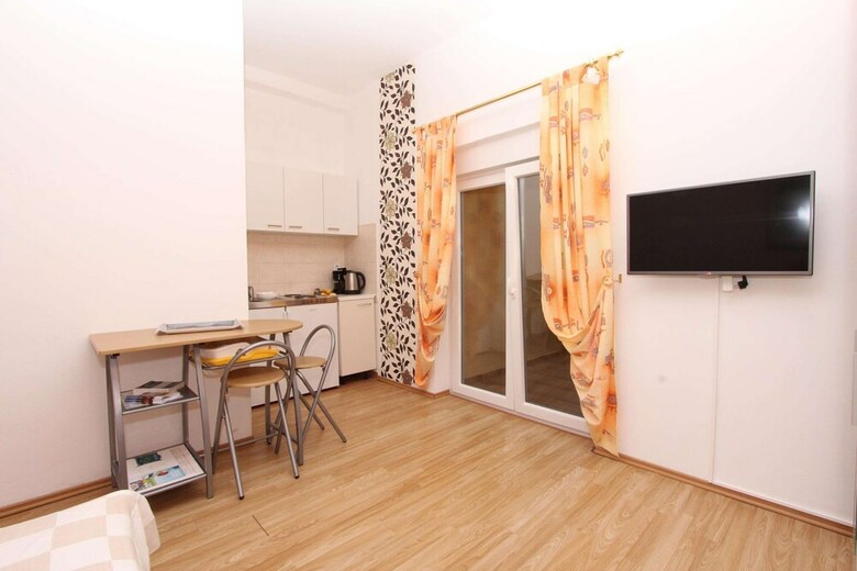 Apartments Sena