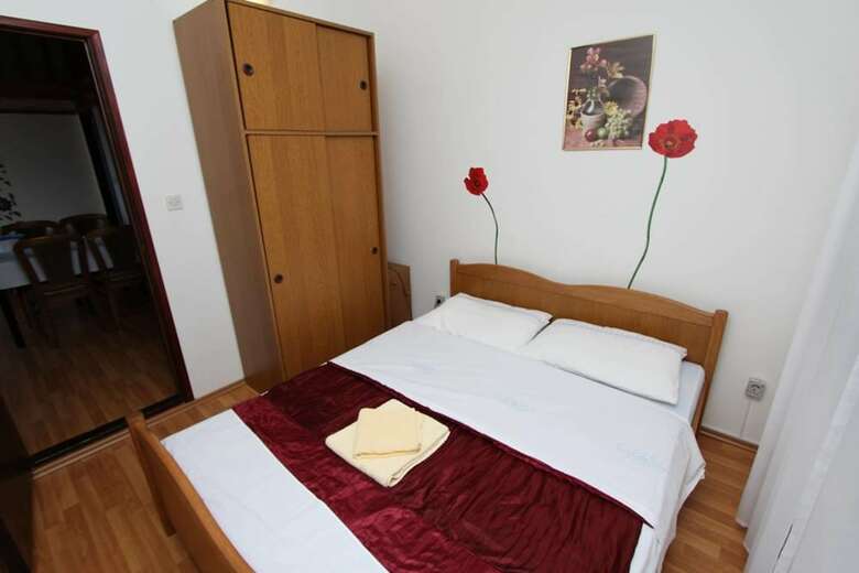 Apartments Sena