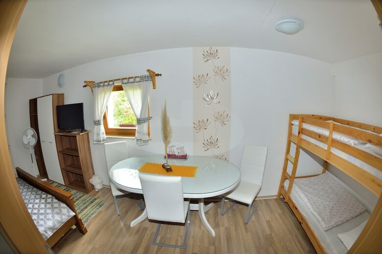 Hotel Apartmaji Bungalovi I Sotorisce Silva