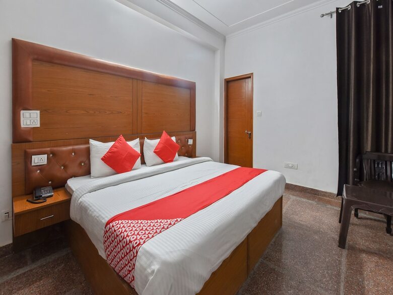 Hotel Oyo 19525 Rg Corporate Suites