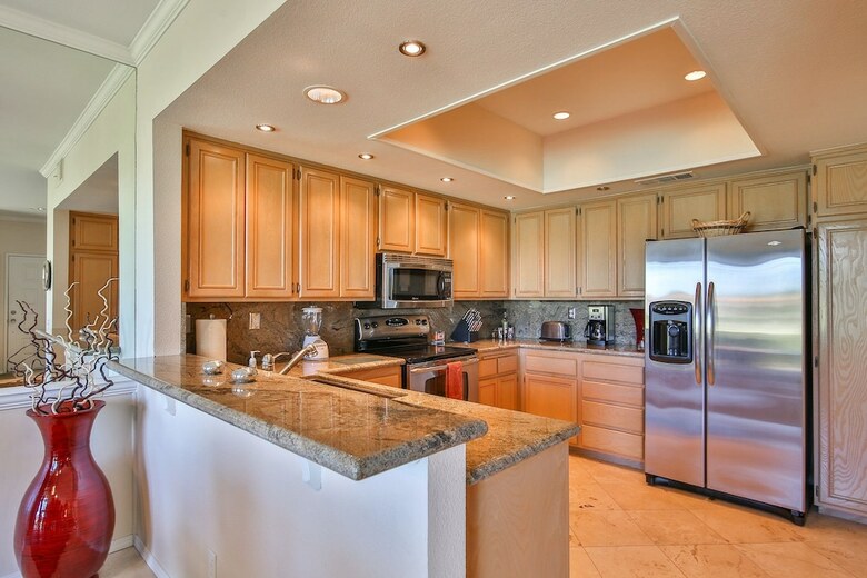 Golfers Paradise On The 5th Hole - Three Bedroom Condo