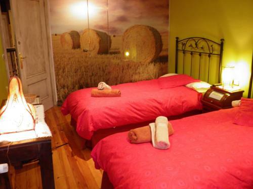 Logis Hostal Rural Txapi Txuri