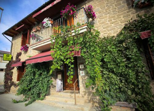 Logis Hostal Rural Txapi Txuri