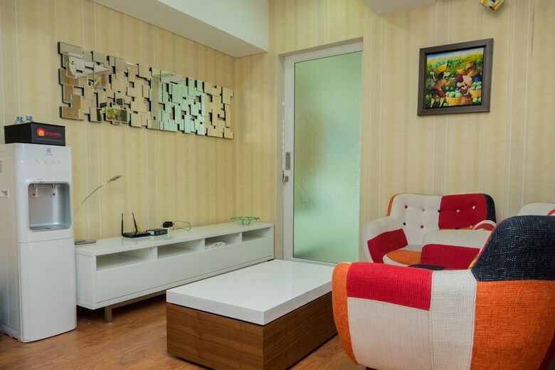 Luxurious 1br La Grande Apartment With Private Workspace