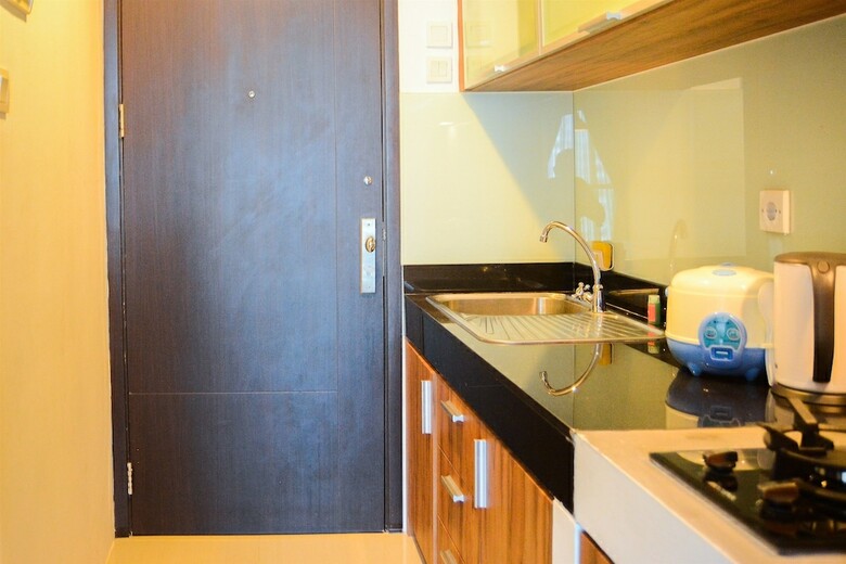Simply Homey Studio Room At Gp Plaza Apartment