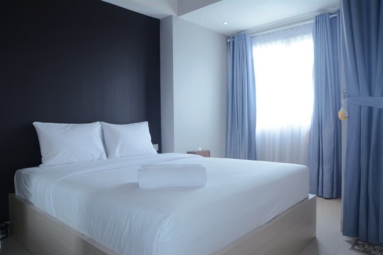 Strategic Studio Apartment The Oasis Near Bekasi