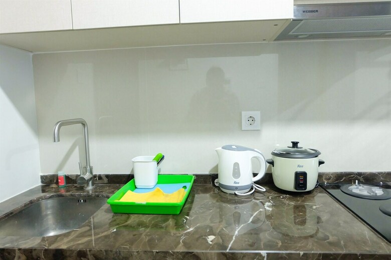 Best Studio Puri Mansion Apartment