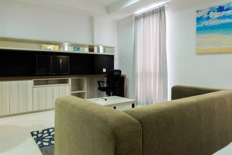Studio Room Azalea Suites Apartment