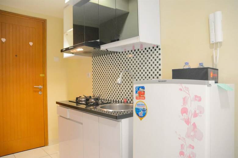 Gorgeous Studio Cinere Bellevue Apartment