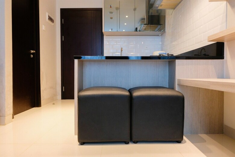 Chic 1br Brooklyn Apartment Near Ikea Alam Sutera