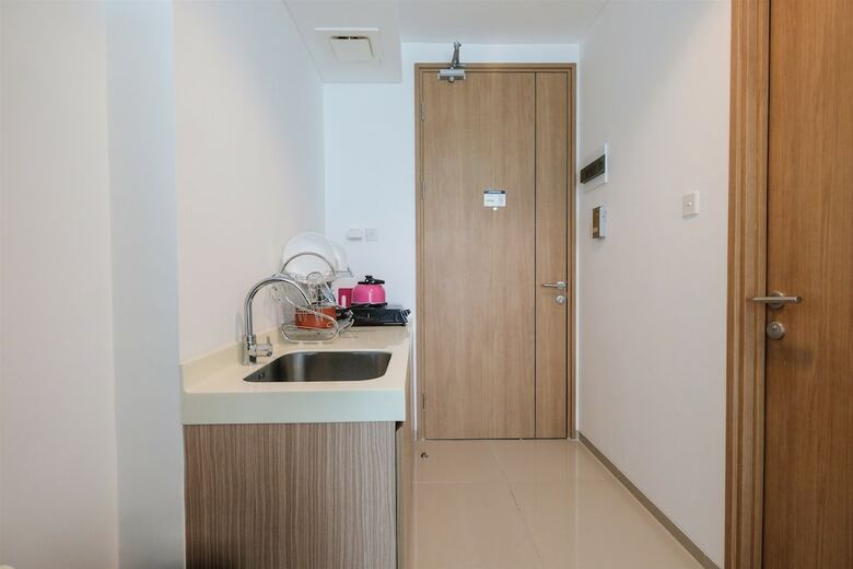 Fabulous Tree Park City Studio Apartment Near Ice Bsd