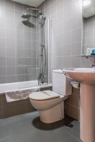 Hotel Monta�as De Covadonga