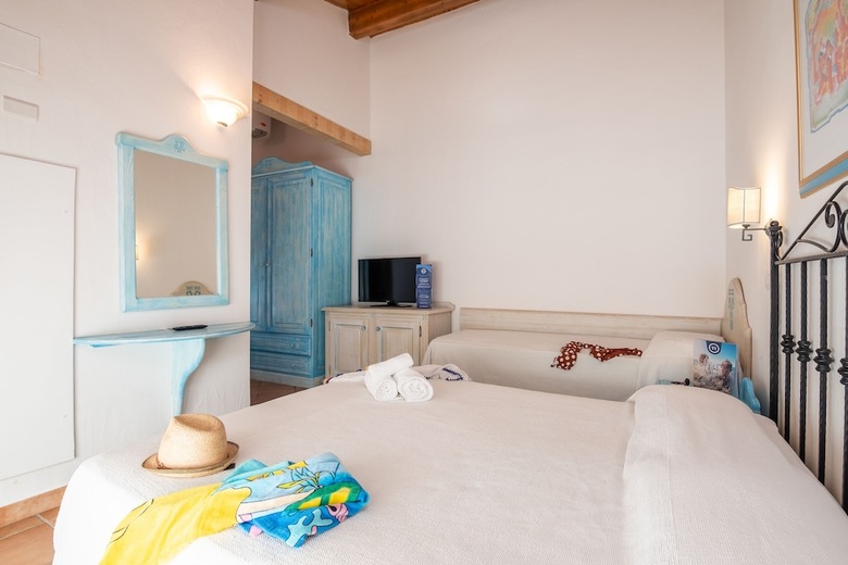 Posada Th San Teodoro | Liscia Eldi Village