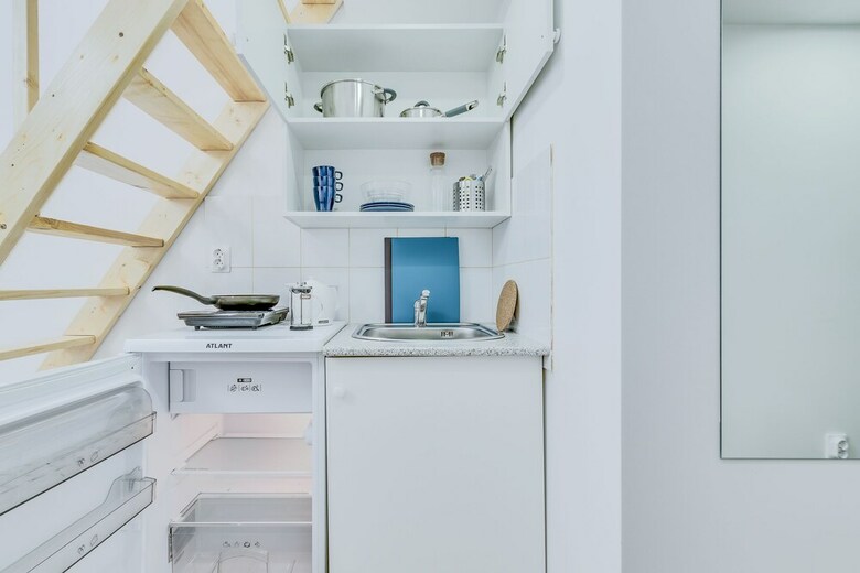 Tomi Apartments