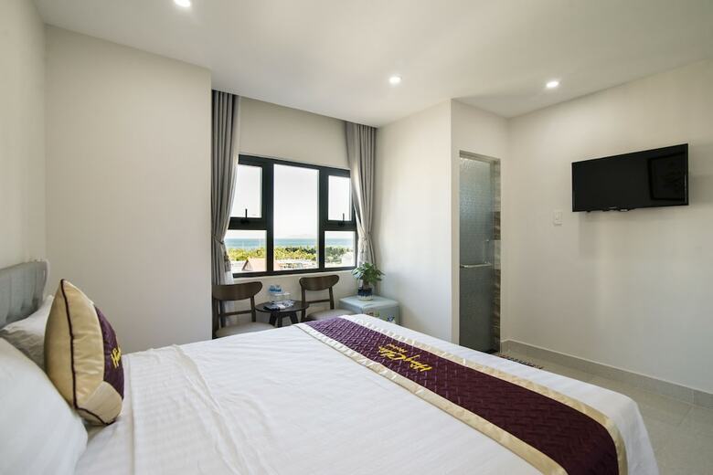Hong Chau Hotel